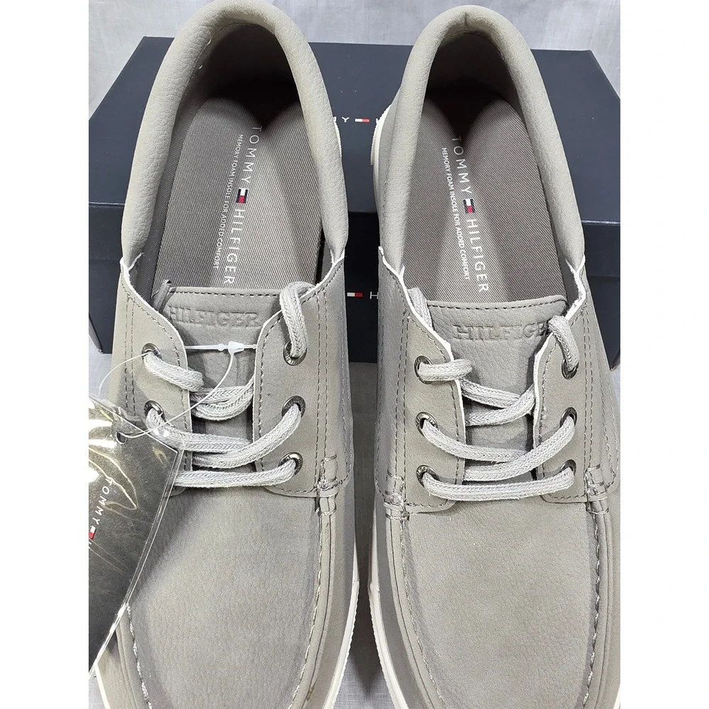 Tommy Hilfiger Gervis Men's Grey Boat Shoe Low Top‎ Lace Up Memory Foam Size 9M
